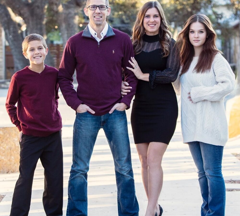 Having Fun with Co-parenting & Double Dates and the Evolution of Front Row Dads with Hal Elrod