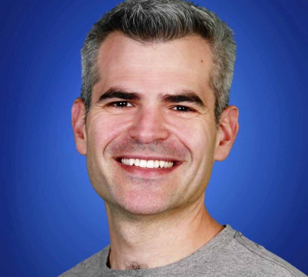 Debunking AI Myths, Raising Kidpreneurs and Creating AI Bedtime Stories with Lior Weinstein